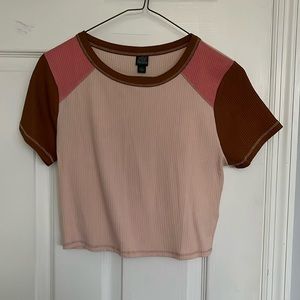 Cropped tshirt, colored blocked sleeves. Wild fable.